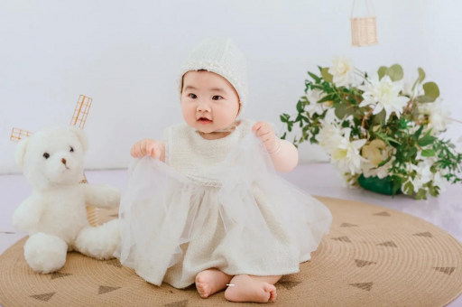 自贡宝宝不吃奶怎么办